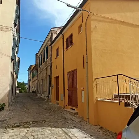 Apartman Varano 7 *