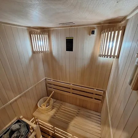 Varano 7 Apartamento *